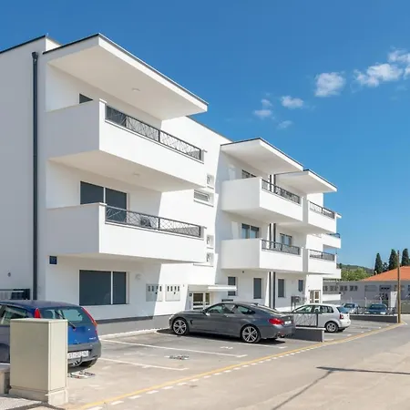 Magnolia 4* Luxury In Town Center Appartement