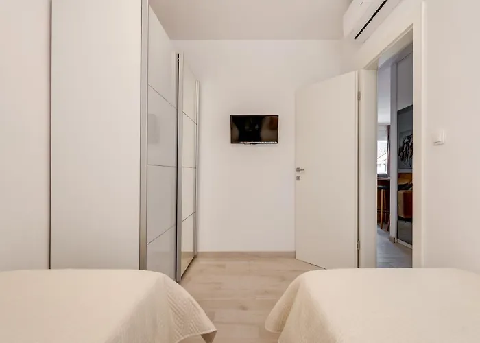 Magnolia 4* Luxury In Town Center *