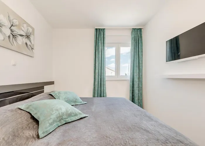 Magnolia 4* Luxury In Town Center *