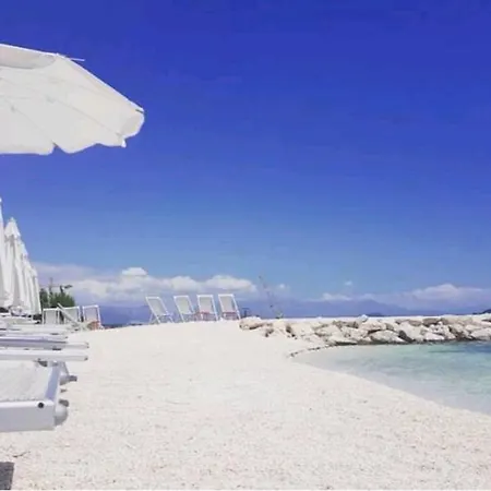 Magnolia 4* Luxury In Town Center * Τρογκίρ