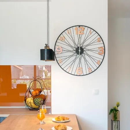 Magnolia 4* Luxury In Town Center * Τρογκίρ